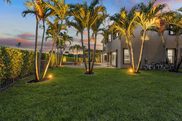 10504 Vignon Court, Wellington, FL 33449