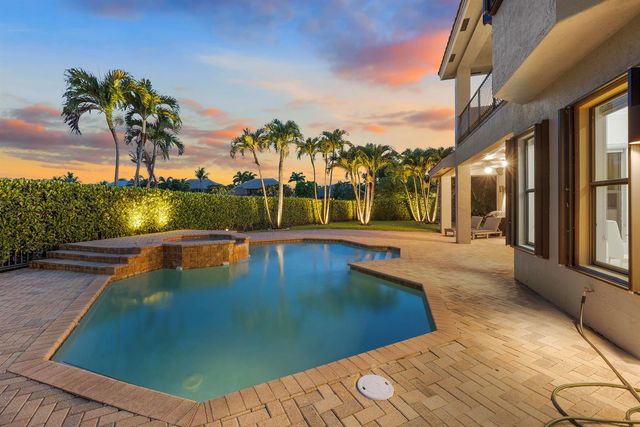 10504 Vignon Court, Wellington, FL 33449