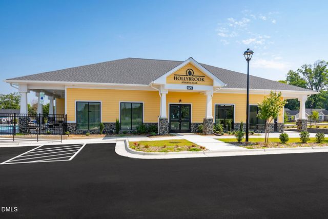 649 Holly Bluff Street, Wendell, NC 27591