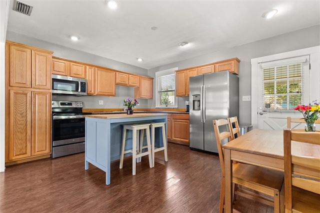 406 W ALVA STREET, Tampa, FL 33603