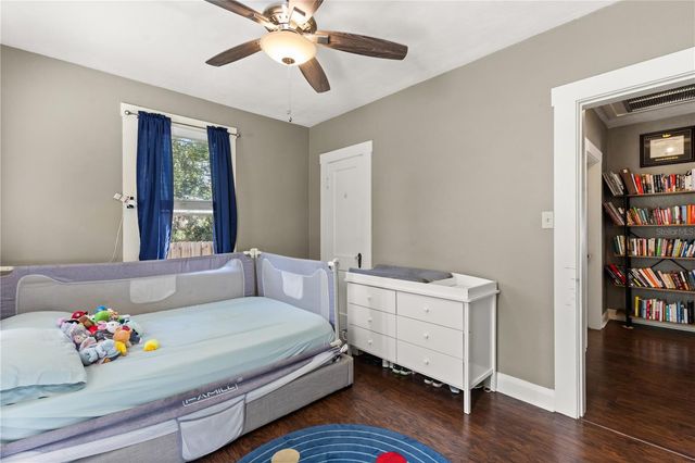 406 W ALVA STREET, Tampa, FL 33603