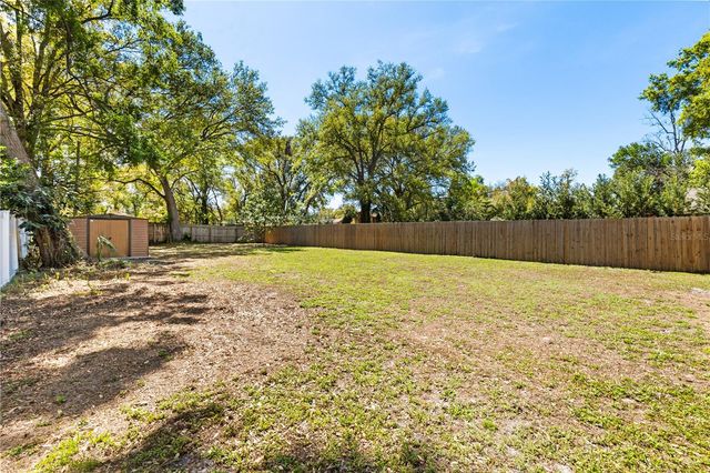 406 W ALVA STREET, Tampa, FL 33603