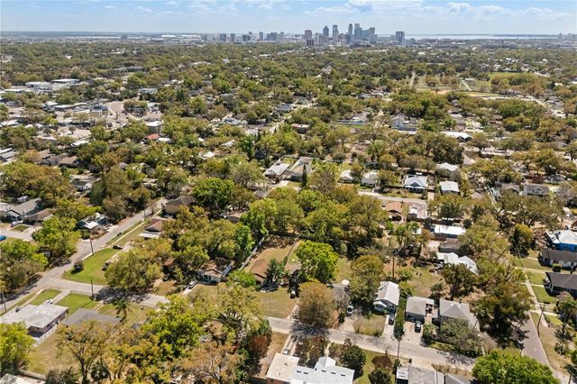 406 W ALVA STREET, Tampa, FL 33603