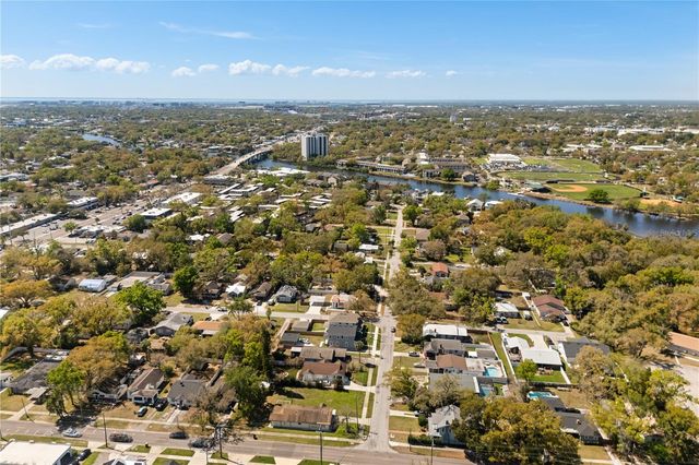 406 W ALVA STREET, Tampa, FL 33603