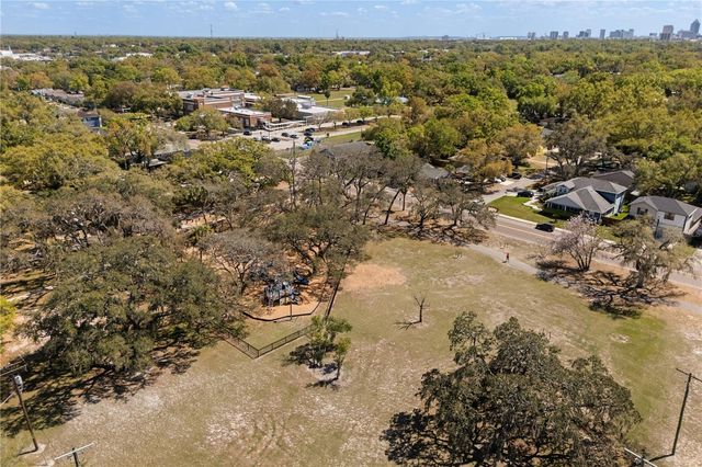 406 W ALVA STREET, Tampa, FL 33603