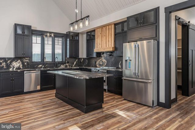 75 FERRELL RD, Mullica Hill, NJ 08062