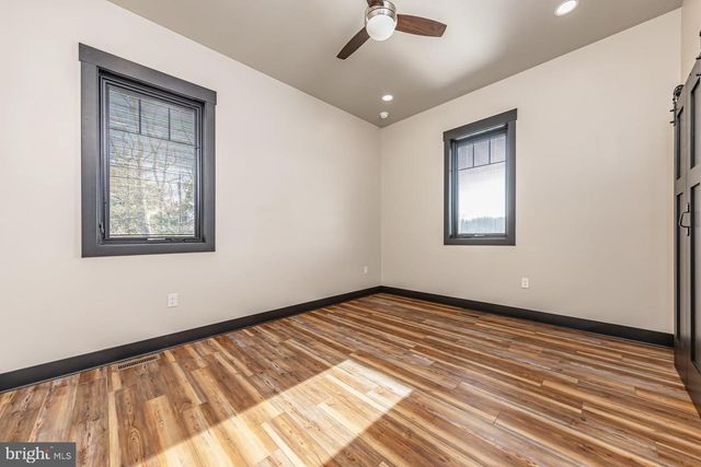 75 FERRELL RD, Mullica Hill, NJ 08062