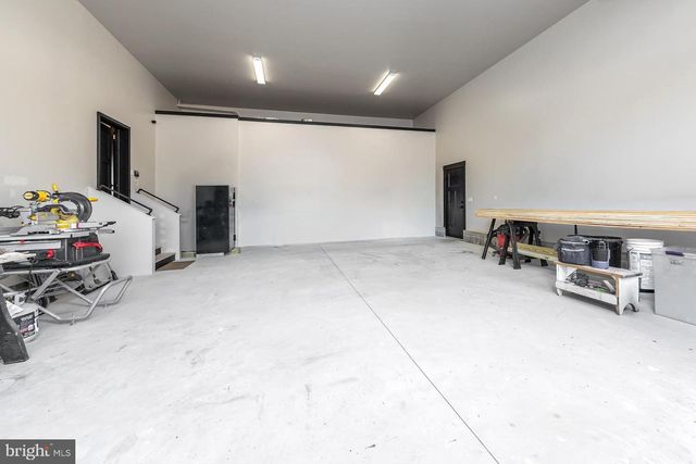 75 FERRELL RD, Mullica Hill, NJ 08062