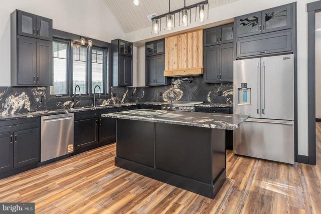 75 FERRELL RD, Mullica Hill, NJ 08062