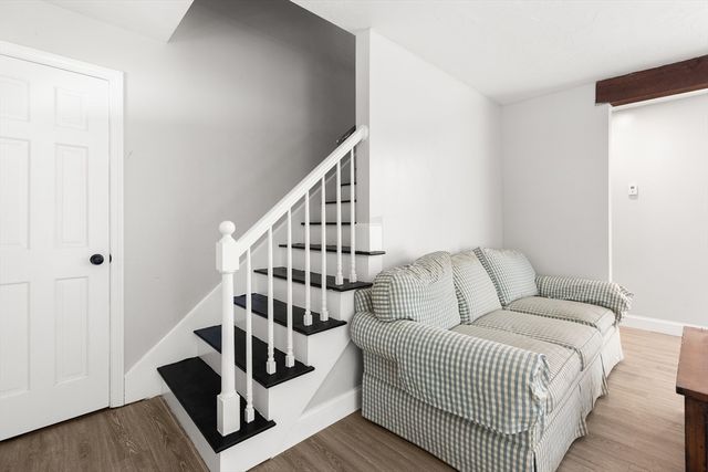 119 Hayway Rd, Falmouth, MA 02536