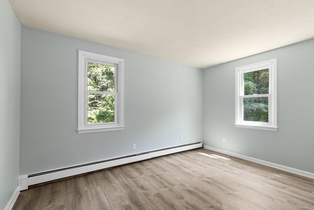 119 Hayway Rd, Falmouth, MA 02536
