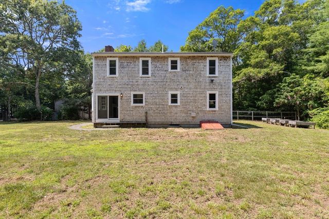 119 Hayway Rd, Falmouth, MA 02536