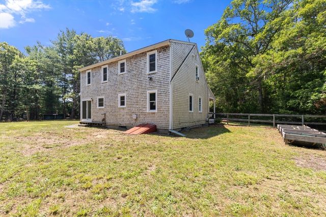 119 Hayway Rd, Falmouth, MA 02536