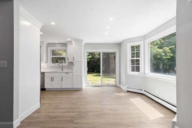 119 Hayway Rd, Falmouth, MA 02536