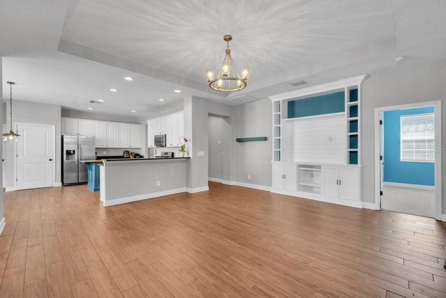 16013 LONEOAK VIEW DRIVE, Lithia, FL 33547