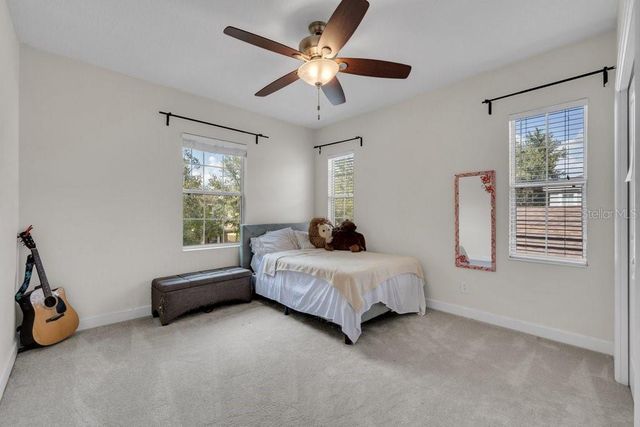 16013 LONEOAK VIEW DRIVE, Lithia, FL 33547