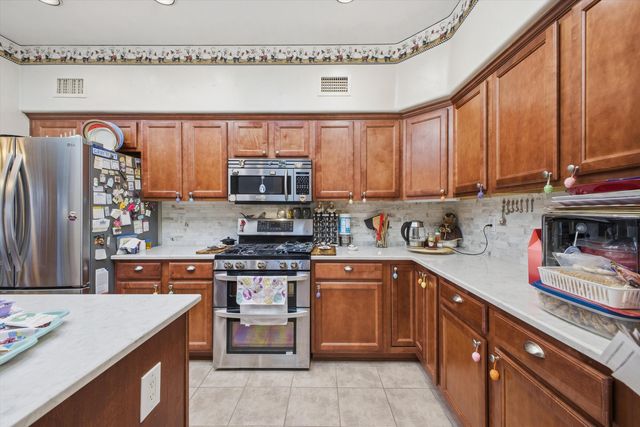 2711 Crimson Clover Street SW, Los Lunas, NM 87031