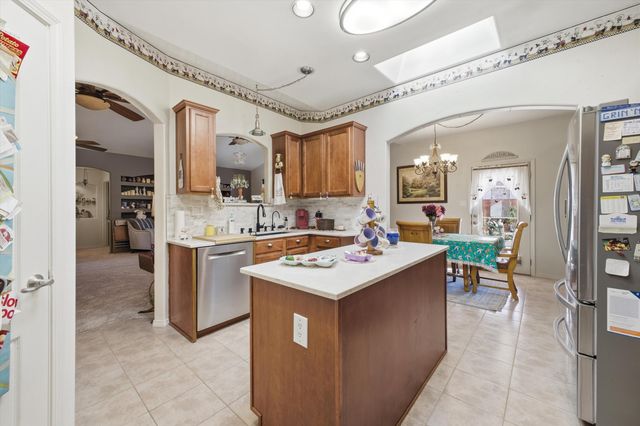 2711 Crimson Clover Street SW, Los Lunas, NM 87031