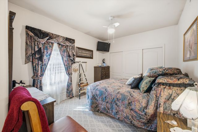 2711 Crimson Clover Street SW, Los Lunas, NM 87031