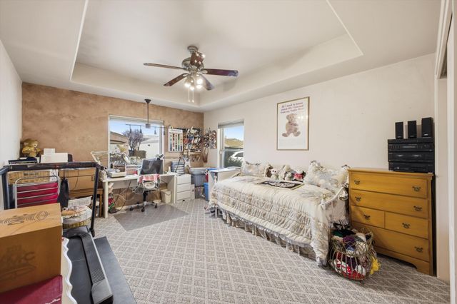 2711 Crimson Clover Street SW, Los Lunas, NM 87031