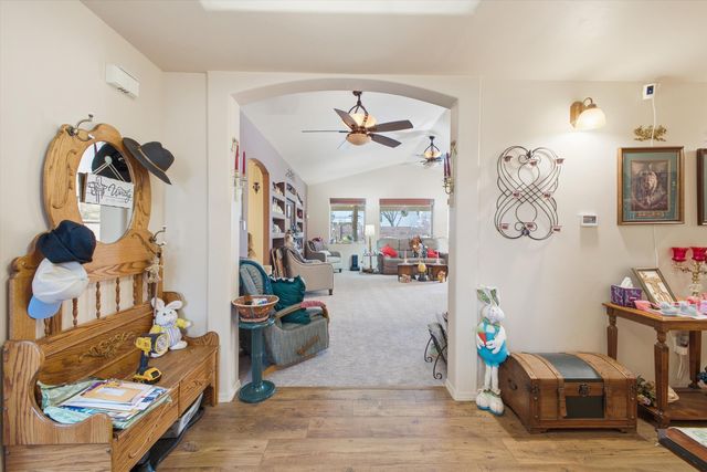 2711 Crimson Clover Street SW, Los Lunas, NM 87031