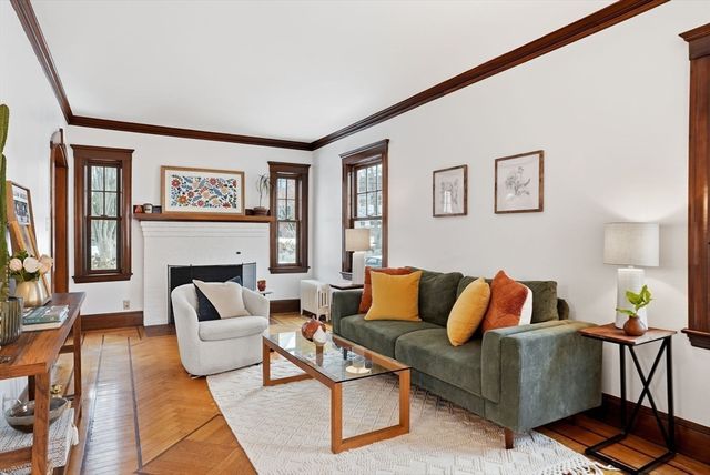 30 York Ter, Brookline, MA 02446