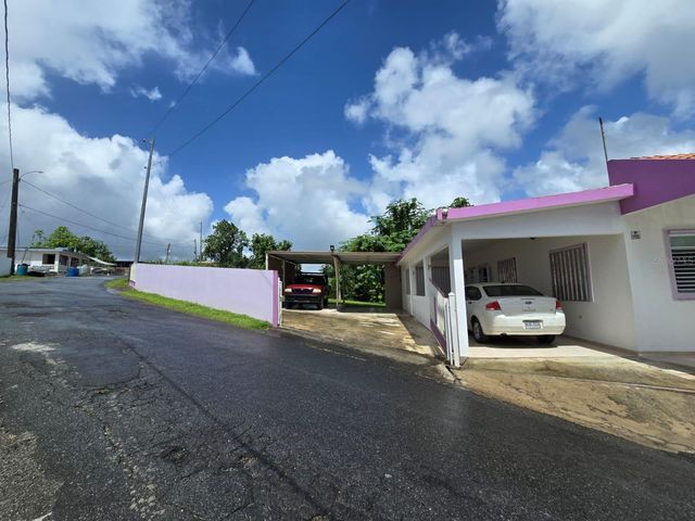 Sr 917 Km 8.5 Int TEJAS WD, Las Piedras, PR 00771