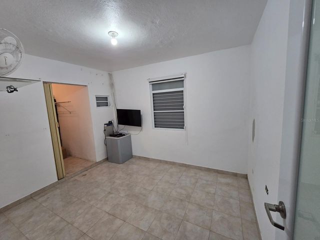 Sr 917 Km 8.5 Int TEJAS WD, Las Piedras, PR 00771