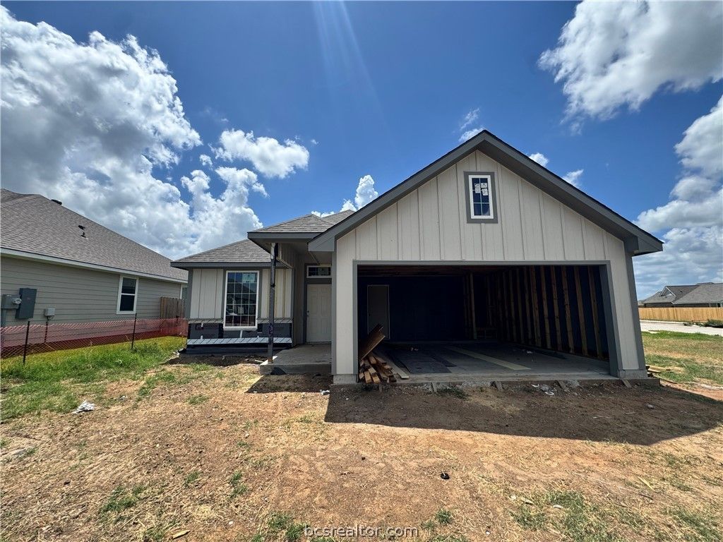 1527 Birdie Court, Navasota, TX 77868 — photo 2