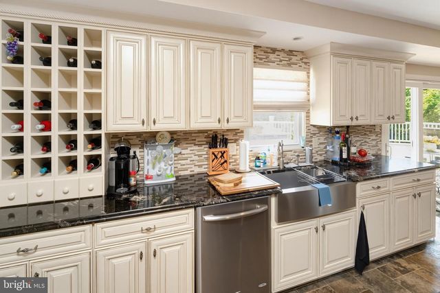 181 PHEASANT LN, Huntingdon Valley, PA 19006