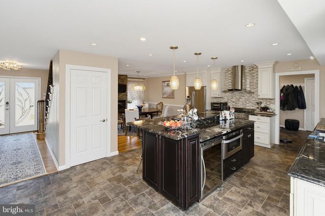181 PHEASANT LN, Huntingdon Valley, PA 19006