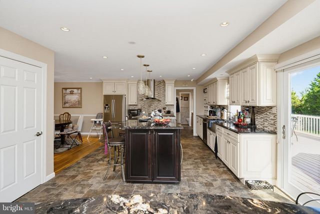 181 PHEASANT LN, Huntingdon Valley, PA 19006