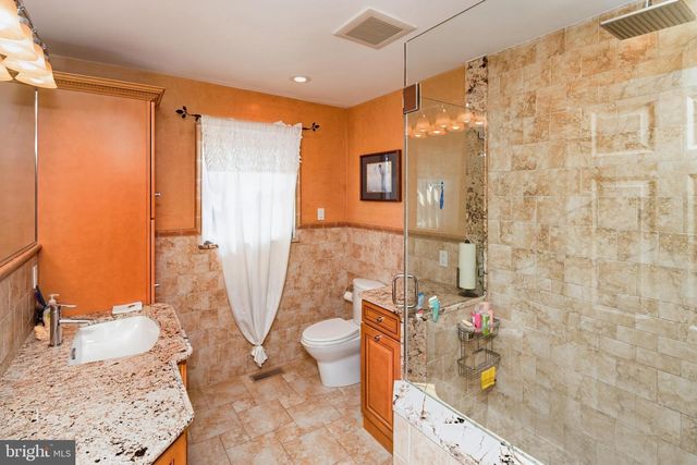 181 PHEASANT LN, Huntingdon Valley, PA 19006