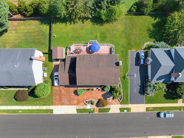 181 PHEASANT LN, Huntingdon Valley, PA 19006