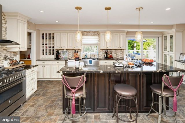 181 PHEASANT LN, Huntingdon Valley, PA 19006