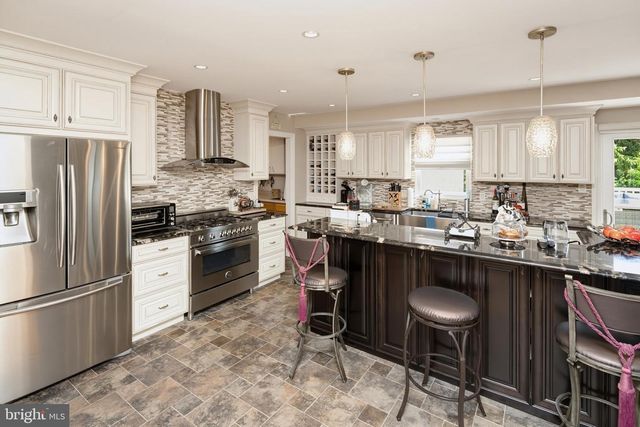 181 PHEASANT LN, Huntingdon Valley, PA 19006
