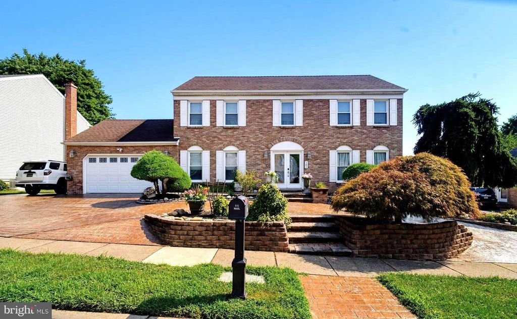 181 PHEASANT LN, Huntingdon Valley, PA 19006