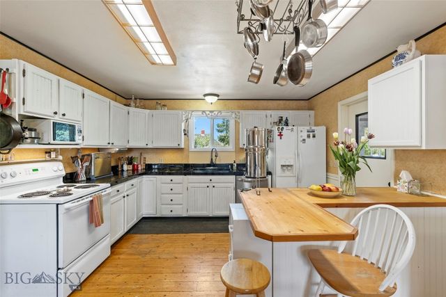 707 Montana Street, Belgrade, MT 59714