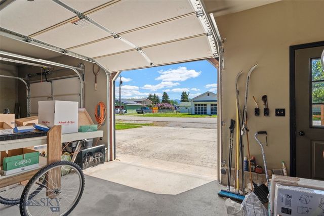 707 Montana Street, Belgrade, MT 59714