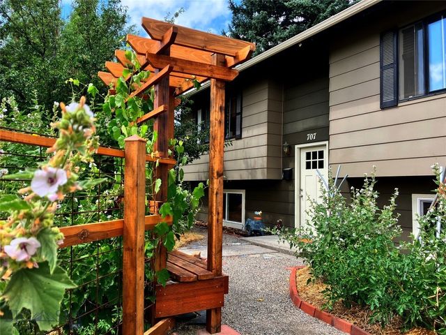 707 Montana Street, Belgrade, MT 59714