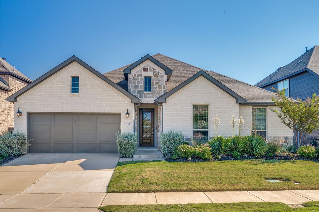 4720 Bonfire Way, Little Elm, TX 76227