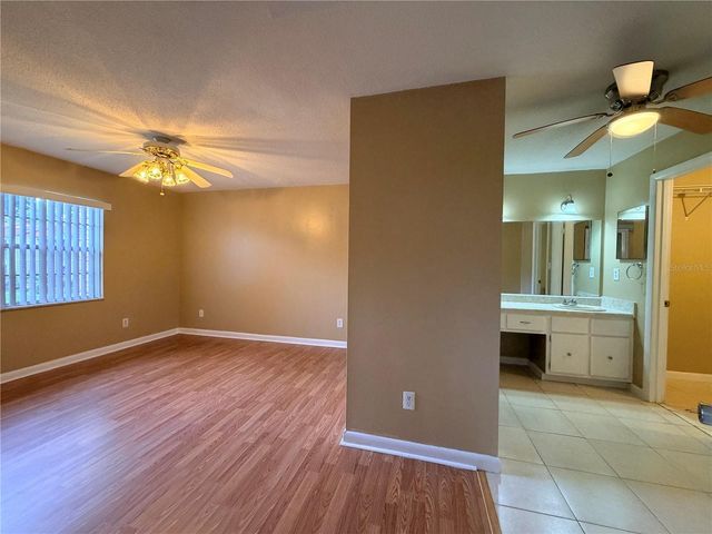 2845 NE 3RD STREET 215, Ocala, FL 34470