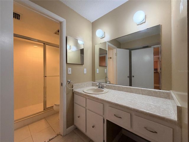 2845 NE 3RD STREET 215, Ocala, FL 34470