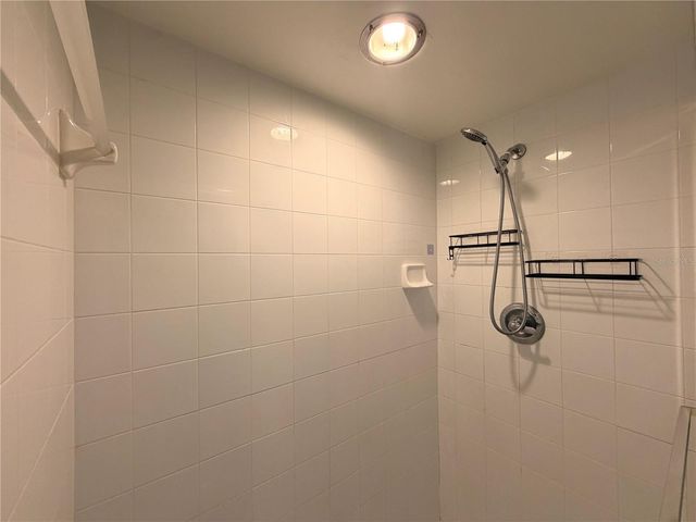 2845 NE 3RD STREET 215, Ocala, FL 34470