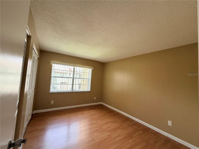 2845 NE 3RD STREET 215, Ocala, FL 34470