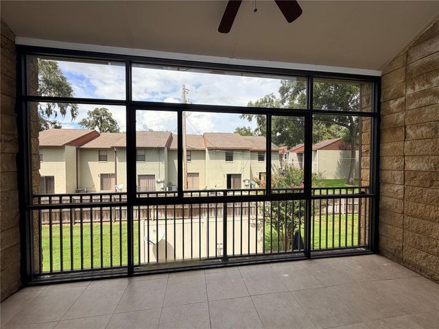 2845 NE 3RD STREET 215, Ocala, FL 34470