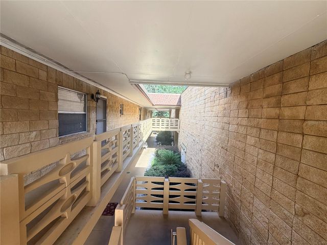 2845 NE 3RD STREET 215, Ocala, FL 34470