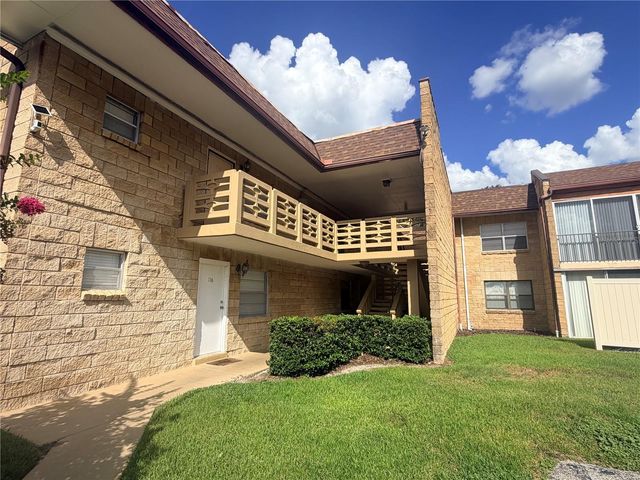 2845 NE 3RD STREET 215, Ocala, FL 34470