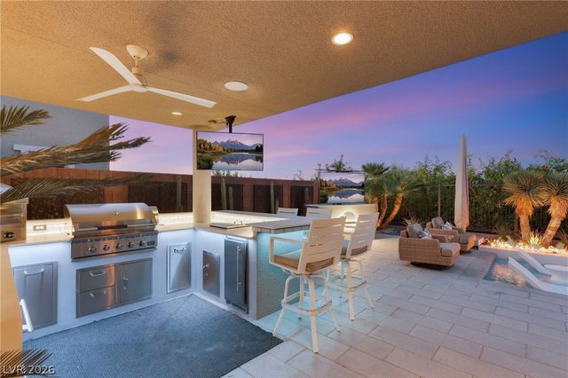6100 Stone Rise Street, Las Vegas, NV 89135