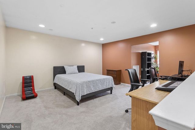 1505 BLOSSOM CIR, Dayton, NJ 08810
